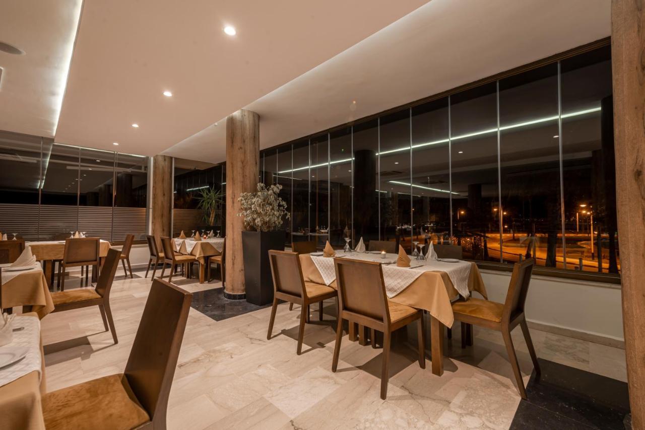Hotel Omeya Martil Exterior photo